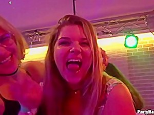 Blond, Club, Gruppensex, Party, Öffentlich