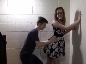 Teenagers Fuck In The School