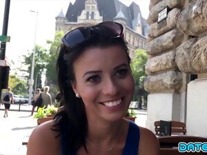 Dating And Getting Laid With Vicky Love