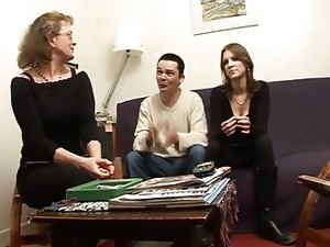 Hahnrei, Französin, Reifen, MILF, Amateur