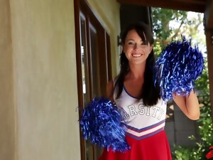 Cheerleader, Uniforme