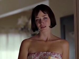 Emily Blunt Erotic Scenes