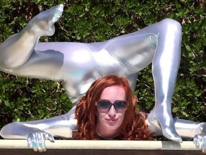 Bending In A Silver Spandex Suit - Watch4Fetish