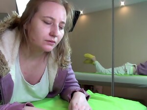 Blonde, Celebrity, Masturbation, Orgasm, Wife