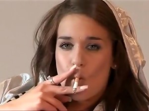 امرأة سمراء, هوس جنسي, تدخين, فردي, سكس هواه